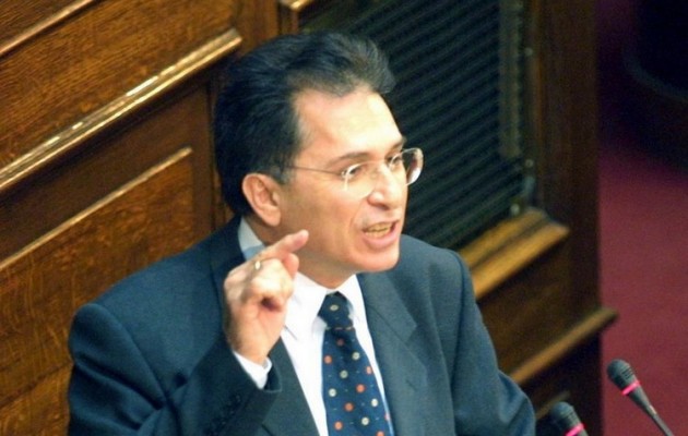 Βουλευτής του ΠΑΣΟΚ «είχε στο πατάρι 500 εκατ. δραχμές» – Όλα όσα κατέθεσε μάρτυρας