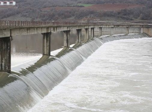 Σε επιφυλακή ο Έβρος – Υπερχείλισαν τα φράγματα στη Βουλγαρία