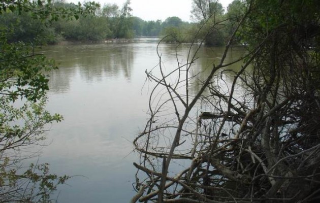 Πτώμα νεαρού άνδρα εντοπίστηκε στην όχθη του Έβρου