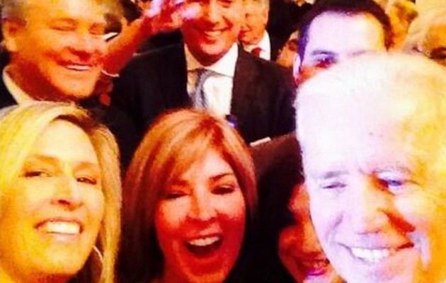 “Οι Έλληνες κατέλαβαν τον Λευκό Οίκο” και  βγάζουν… Προεδρικά selfies