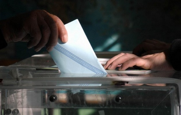 Χάος με τις μεταδημοτεύσεις εν όψει εκλογών που δεν έγιναν