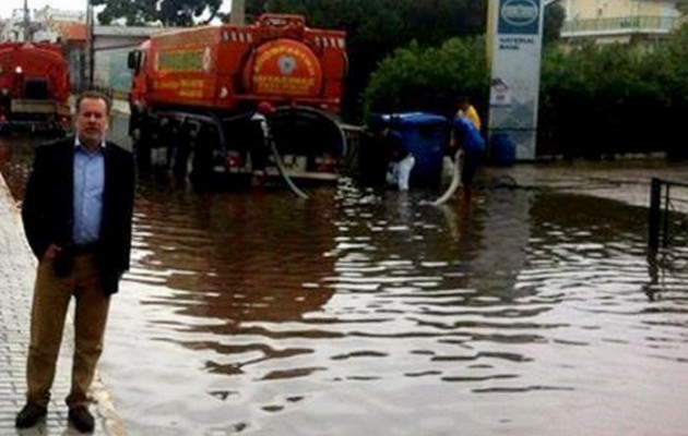 Κουμουτσάκος: Υπάρχει “πλεόνασμα νερού” χάρη στο καθεστώς Σγουρού