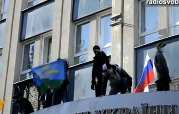 Έκρυθμη η κατάσταση στην Ουκρανία: Ρώσοι διαδηλωτές κατέλαβαν κτίρια σε 3 πόλεις