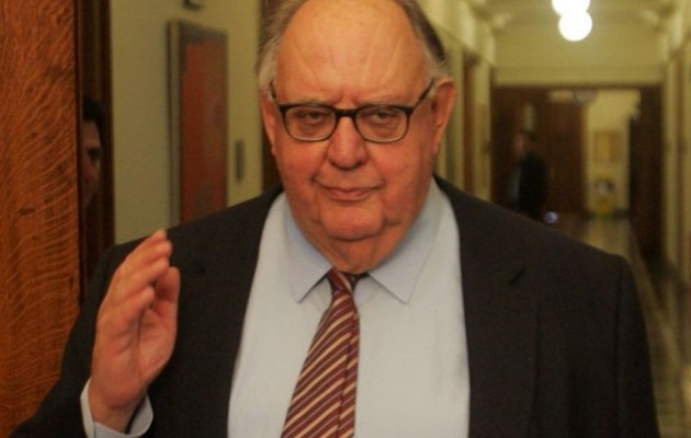 Διαβάστε γιατί στέλνει εξώδικο στην “Αυγή” ο Πάγκαλος