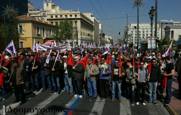 Το ΠΑΜΕ στη μεγαλύτερη διαδήλωση που έκανε ποτέ