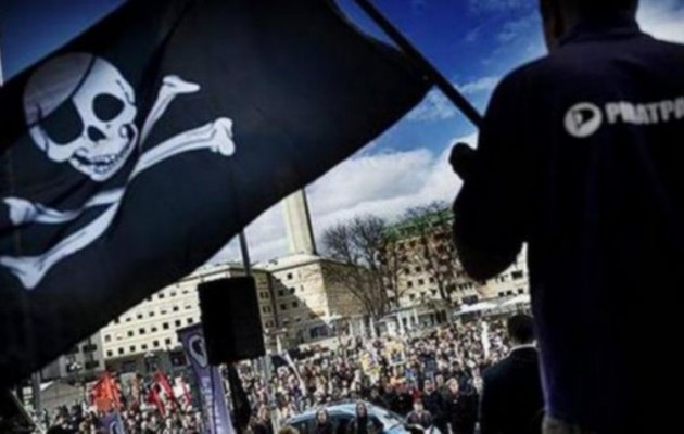 Πόλεμος “Πειρατών” στην Αθήνα για τη συνεργασία με Καμίνη