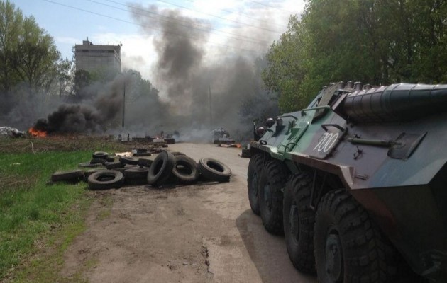 Γενική επίθεση της Ουκρανίας στο Σλοβιάντσκ – Τα τανκς μπαίνουν στην πόλη