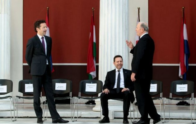 Ο υπουργός Οικονομικών προσπαθεί να σώσει τις καταθέσεις… των πολιτών!