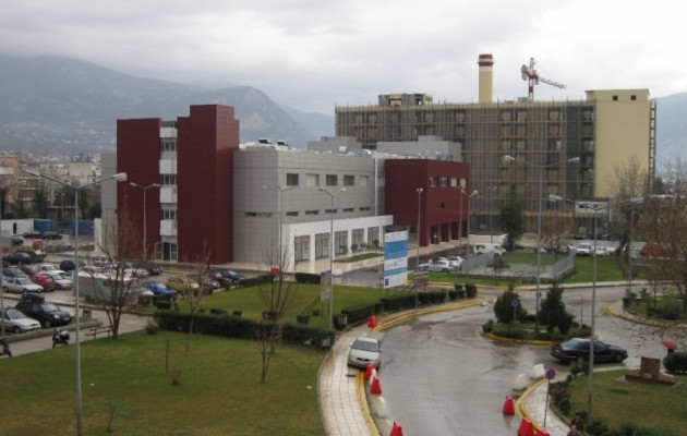 Θρίλερ σε νοσοκομείο στην Πάτρα: Ασθενής απειλούσε να σφάξει την αδερφή του