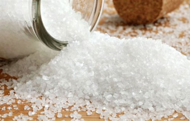 Δείτε πόσο αλάτι πρέπει να τρώμε για να είμαστε υγιείς