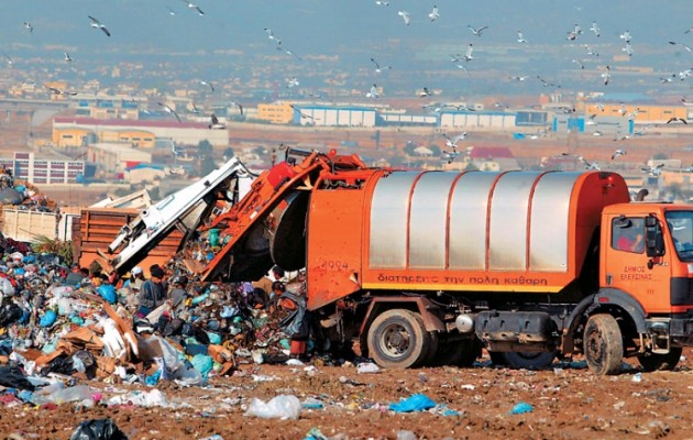 “Πάρτι σκουπιδιών στήνει η κυβέρνηση” λέει ο ΣΥΡΙΖΑ