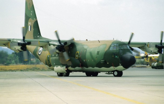 Αερομεταφορές δύο εγκύων και ενός βρέφους με C-130 στην Αθήνα