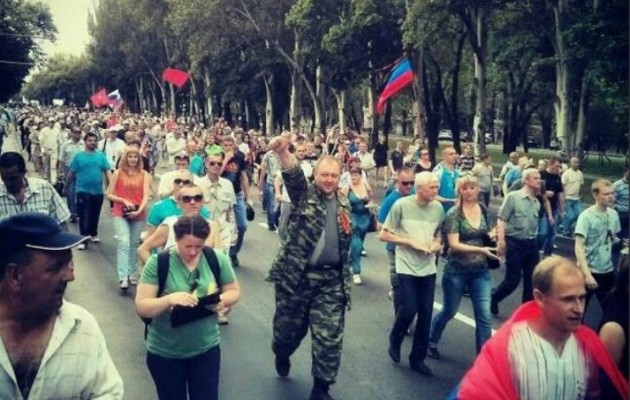 Ένοπλοι ρωσόφωνοι πολιόρκησαν το σπίτι Ουκρανού ολιγάρχη!