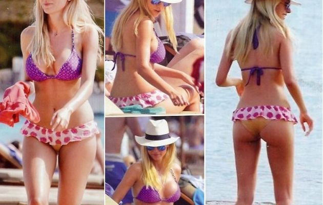 Η Δούκισσα Νομικού με girly μαγιό στην παραλία