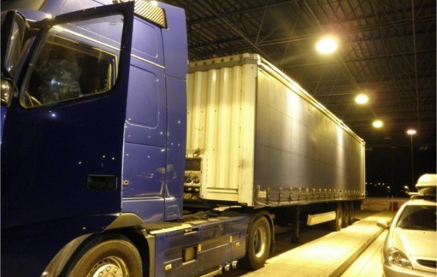 Νεκρός μέσα σε φορτηγό βρέθηκε ανήλικος στην Ηγουμενίτσα