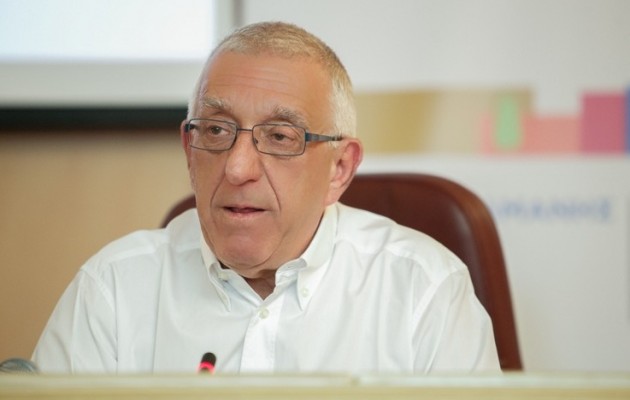 Ν. Κακλαμάνης: Ο Σαμαράς διέσπασε την παράταξη για να εκλεγεί ο Καμίνης