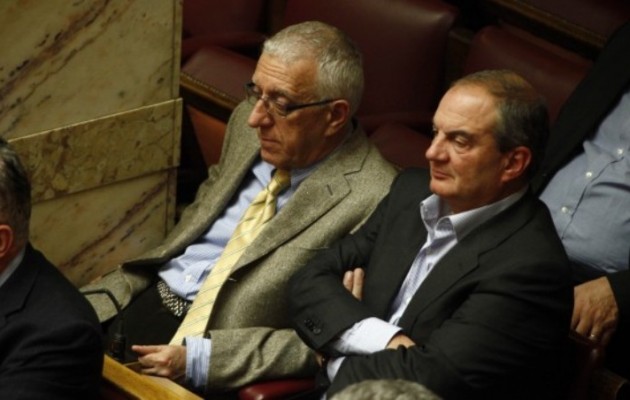 Ο Κακλαμάνης πήρε εξουσιοδότηση από τον Καραμανλή να διαψεύσει