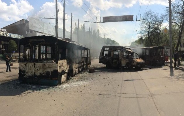 Σφαγή στο Κραματόρσκ: 10 ρώσοι νεκροί και 40 τραυματίες (βίντεο)