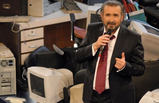 “Κοντεύει να φάει και τον Άδωνι σε αριθμό εμφανίσεων ο Θεοδωράκης”