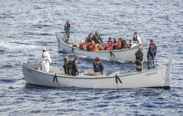 Κατεπείγουσα έρευνα για πιθανές σχέσεις Λιμενικών με δουλέμπορους