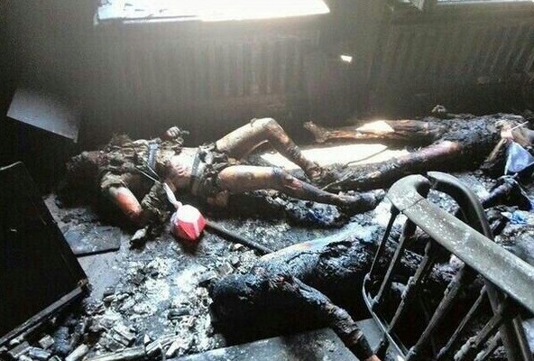 ΒΙΝΤΕΟ ΣΟΚ: Κάμερα δείχνει τα καμμένα πτώματα των Ρώσων (σκληρά πλάνα)