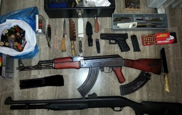 Κρήτη: Οπλα για κάθε γούστο και κάθε ηλικία εντόπισε η αστυνομία