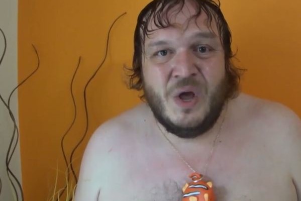 Δείτε την πρώτη “ανδρική” εκδοχή – παρωδία του σποτ του Ποταμιού (βίντεο)