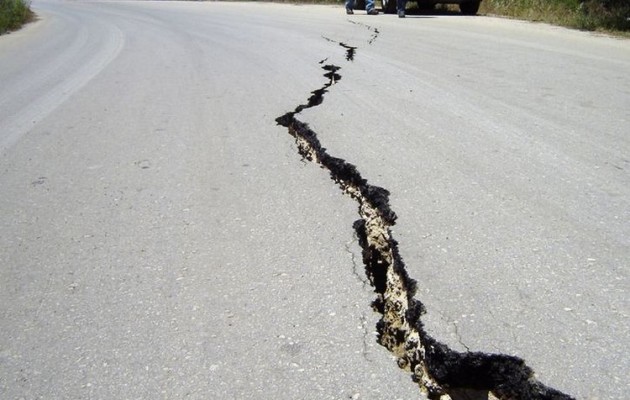 Σεισμός – Λήμνος: Τραυματίας στο αεροδρόμιο – Κατέρρευσε  εκκλησία