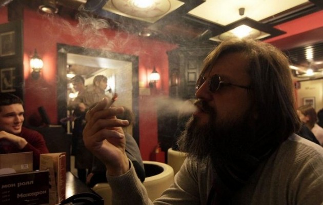 Υπό διωγμό 44 εκατομμύρια καπνιστές στην Ρωσία