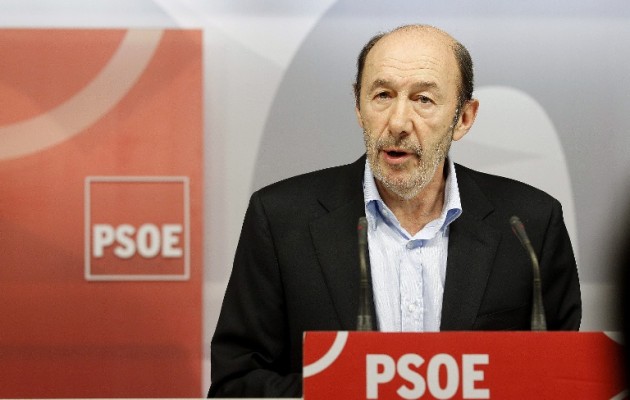 Στην Ισπανία παραιτείται ο πρόεδρος των Σοσιαλιστών γιατί πήρε 23%