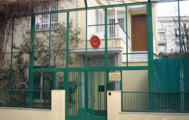 Ο Νίκος Κοτζιάς στέλνει μήνυμα στο Τουρκικό Προξενείο στη Θράκη