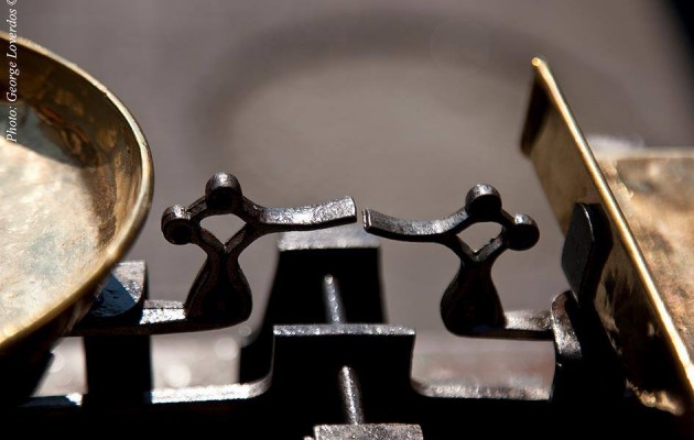 O Εθελοντισμός στην υπηρεσία του πλούτου και του Εγώ