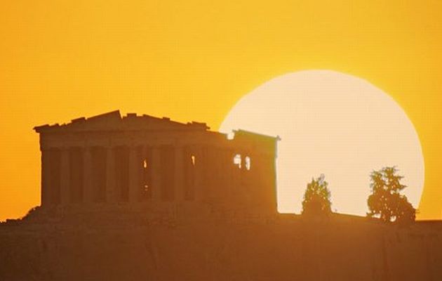 Θερινό Ηλιοστάσιο: Το επίσημο ξεκίνημα του Καλοκαιριού