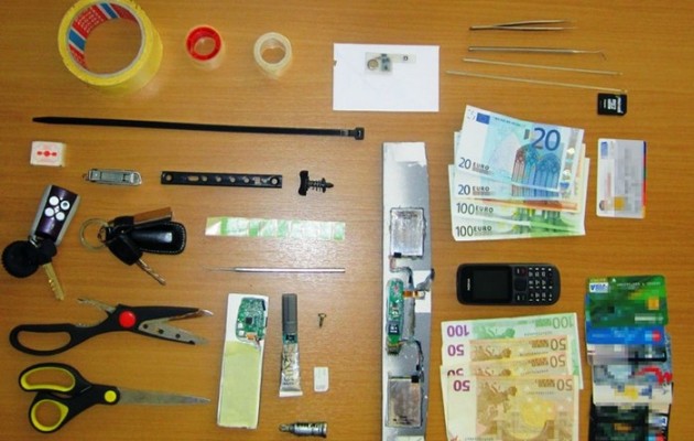 Κομοτηνή: Έκλεβαν τους κωδικούς από το ΑΤΜ