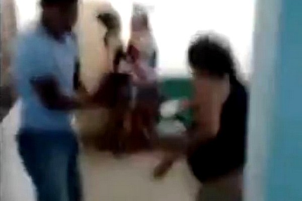 Απίστευτο βίντεο: 22χρονη γεννά στην ρεσεψιόν του μαιευτηρίου στην Βραζιλία