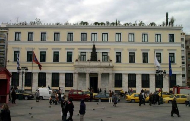 Δήμος Αθηναίων: Δεν θα εφαρμόσει το νόμο για την αξιολόγηση των υπαλλήλων