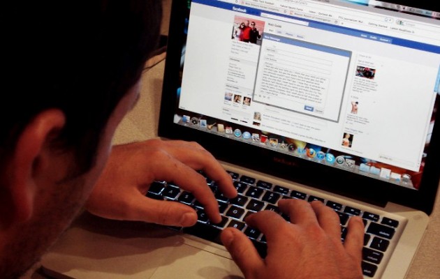 47χρονος εκβίαζε ανήλικες μέσω Facebook