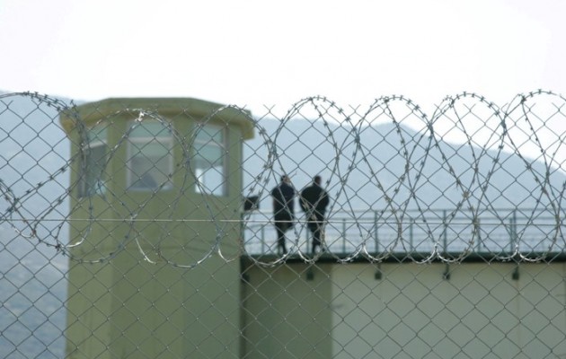 Εκρηκτική η κατάσταση στις ελληνικές φυλακές
