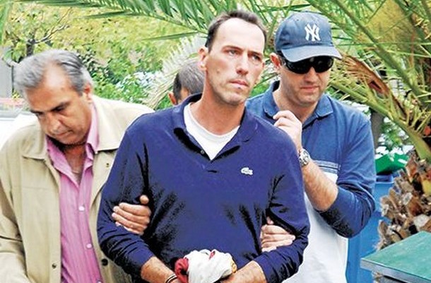 Φιλοθέη: 20 χρόνια φυλακή στον καθηγητή που τσιμέντωσε τη γυναίκα του