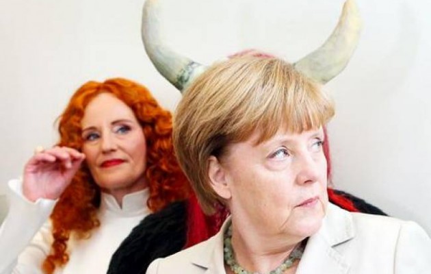 Δεν είναι μοντάζ! Πώς η Μέρκελ… έβγαλε κέρατα