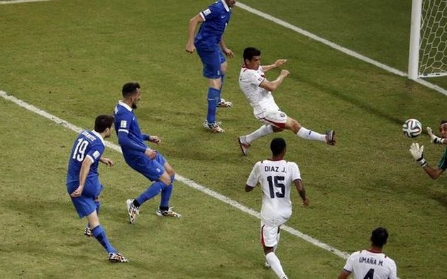 Ελλάδα – Κόστα Ρίκα 1-1: Δείτε το γκολ του Παπασταθόπουλου στο 90΄ (βίντεο)
