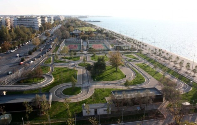 Μπόλαρης: 19 στρέμματα της Νέας Παραλίας Θεσσαλονίκης εσπευσμένα στο ΤΑΙΠΕΔ!