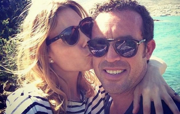 Γάμος έκπληξη! Η Βίκυ Καγιά παντρεύτηκε τον Ηλία Κρασσά