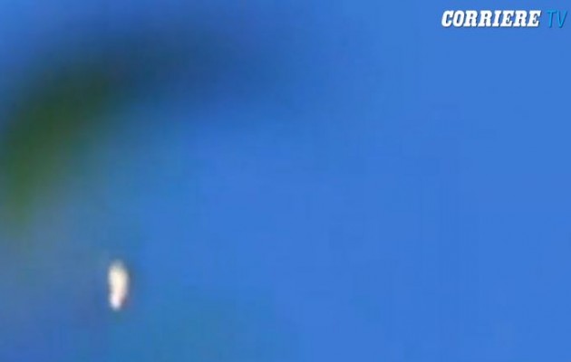 RT: Ψεύτικο το βίντεο με το αεροπλάνο που πέφτει φλεγόμενο στην Ουκρανία (βίντεο)