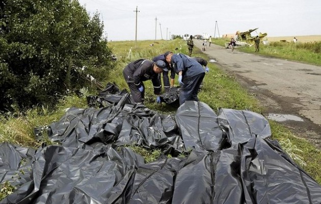 Ουκρανία: 251 πτώματα έχουν ανασυρθεί από τα συντρίμμια του Boeing