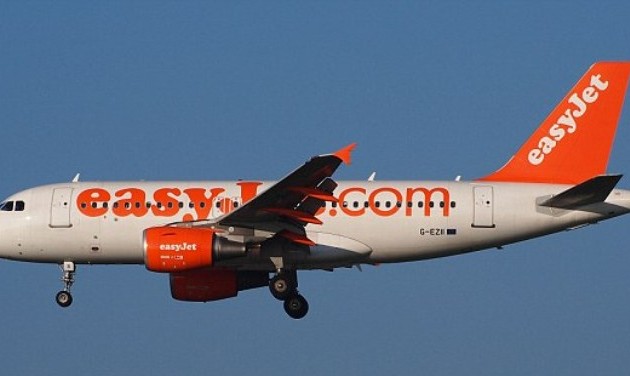 Νέος πανικός στον αέρα – Κεραυνός χτύπησε αεροπλάνο πάνω από τη Βαρκελώνη