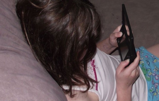 Απίστευτη ιστορία: 9χρονο κοριτσάκι πήγε στην αστυνομία και κατήγγειλε τους γονείς της για ναρκωτικά