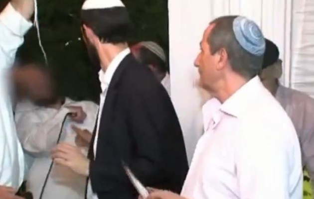 Ισραήλ: Ο κουμπάρος έπαθε ηλεκτροσόκ από το…. μικρόφωνο (βίντεο)