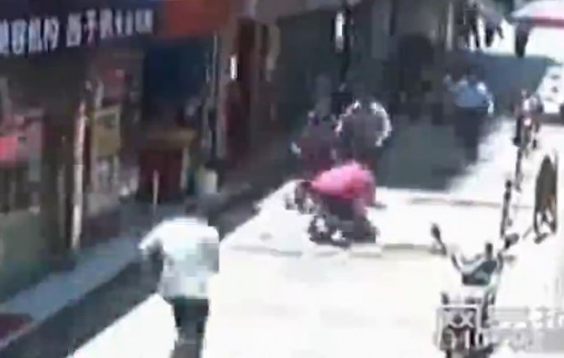 Κίνα:  Απειλούσε να σκοτώσει τον 7χρονο που κρατούσε για όμηρο (βίντεο)