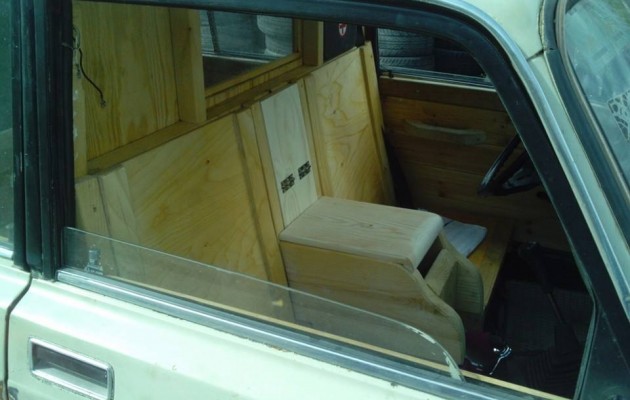 Θαυμάστε το νέο μοντέλο αυτοκινήτου: Lada… σάουνα (φωτογραφίες)